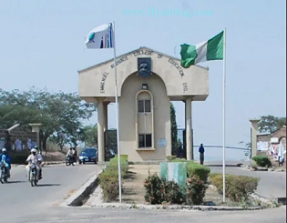 Emmanuel Alayande University Admission List